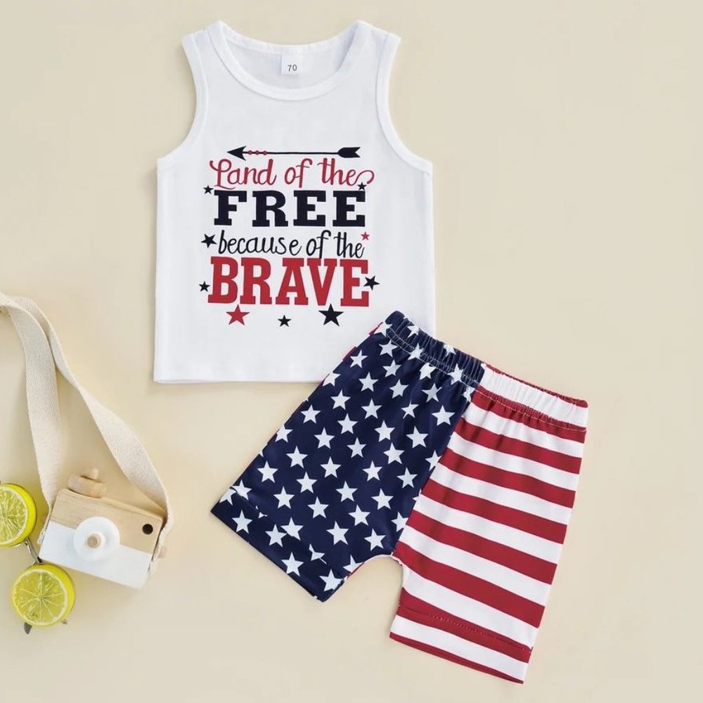 NEW Boy's Patriotic Land of the Free Because of the Brave Outfit